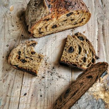 Apis - bee sourdough Black Plum second slice