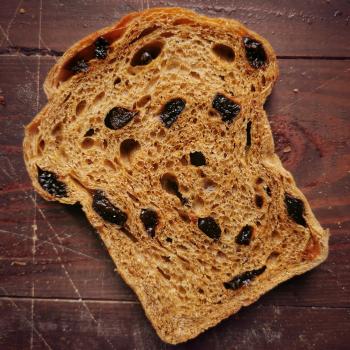 Apis - bee sourdough Żulik first overview