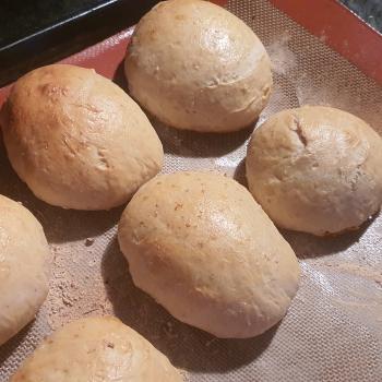 Audrey Breakfast rolls first overview