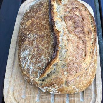 Barça Mare Normal Bread Loaf first slice