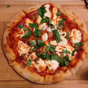 Emerson Pizza & Cinnamon Bread first overview