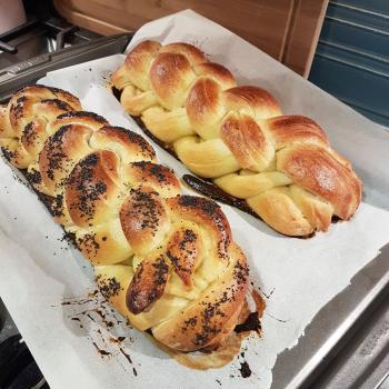 Fievel Sourdough Challah first slice