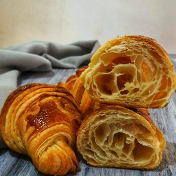 Giyem Panettone, steam bun and croissants second slice