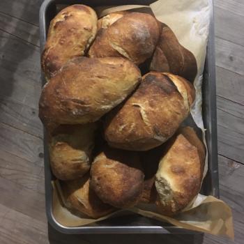 Juusti Bread and buns first overview