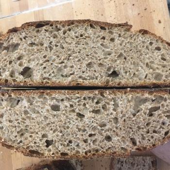 Mama Pain au Levain first slice