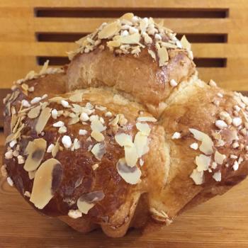 Naturteig Strohgäu Ciabatta, Baguette, Brioche, Croissant, Fougasse, Puff pastry. second slice