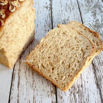 Nr 1 Sourdough bread first slice